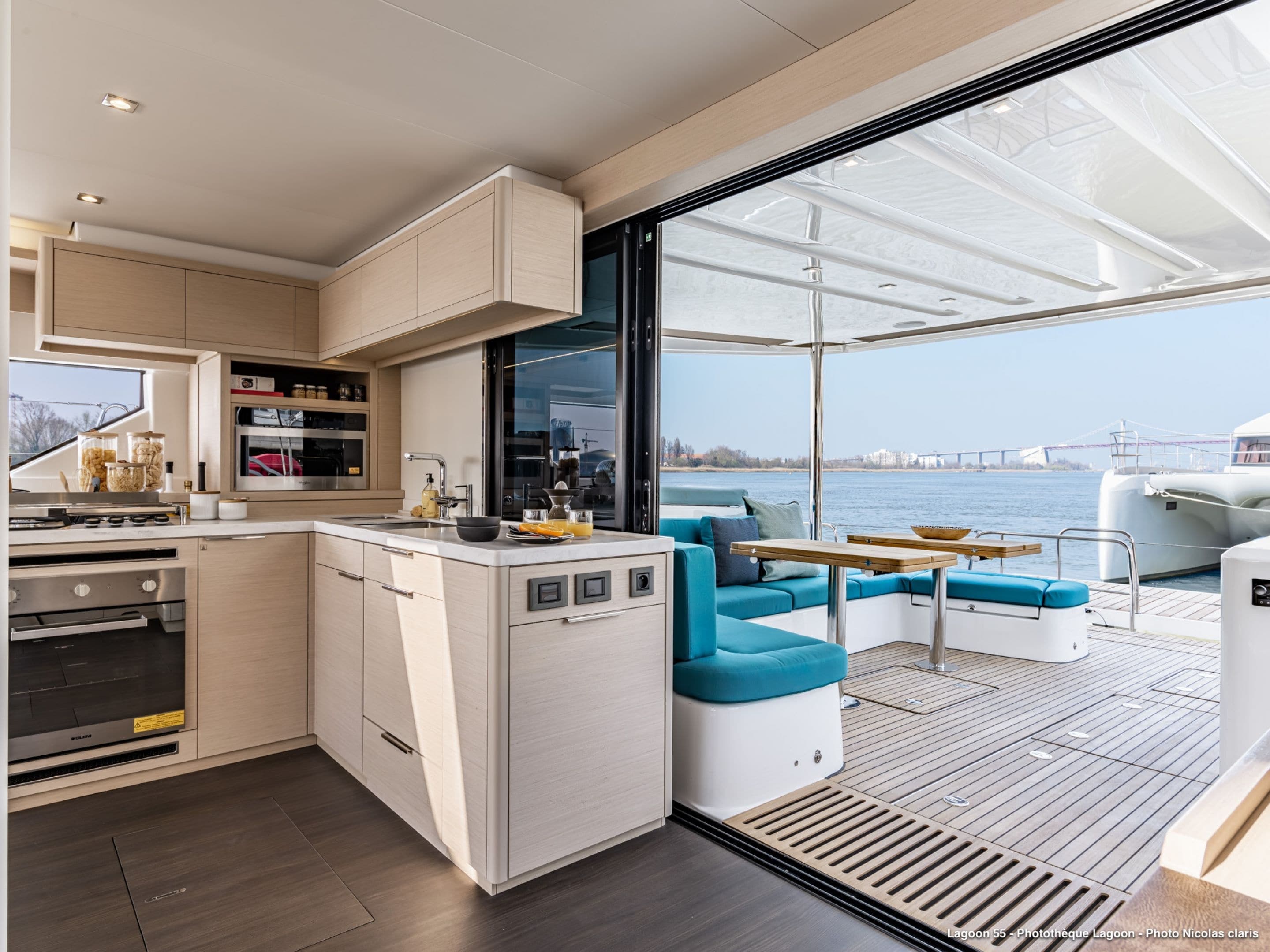 Lagoon 55 — image 4