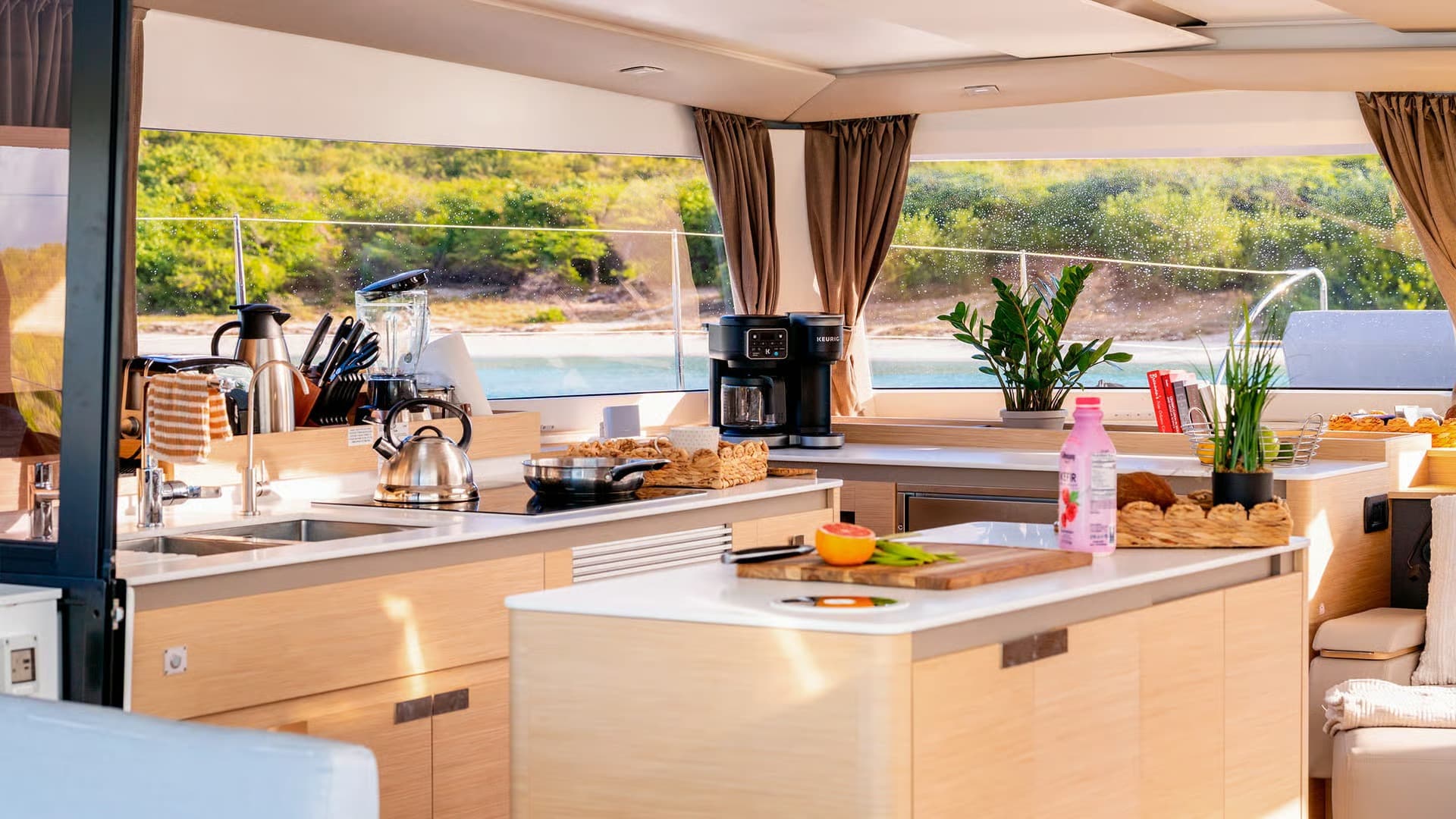 Fountaine Pajot 51 — image 6