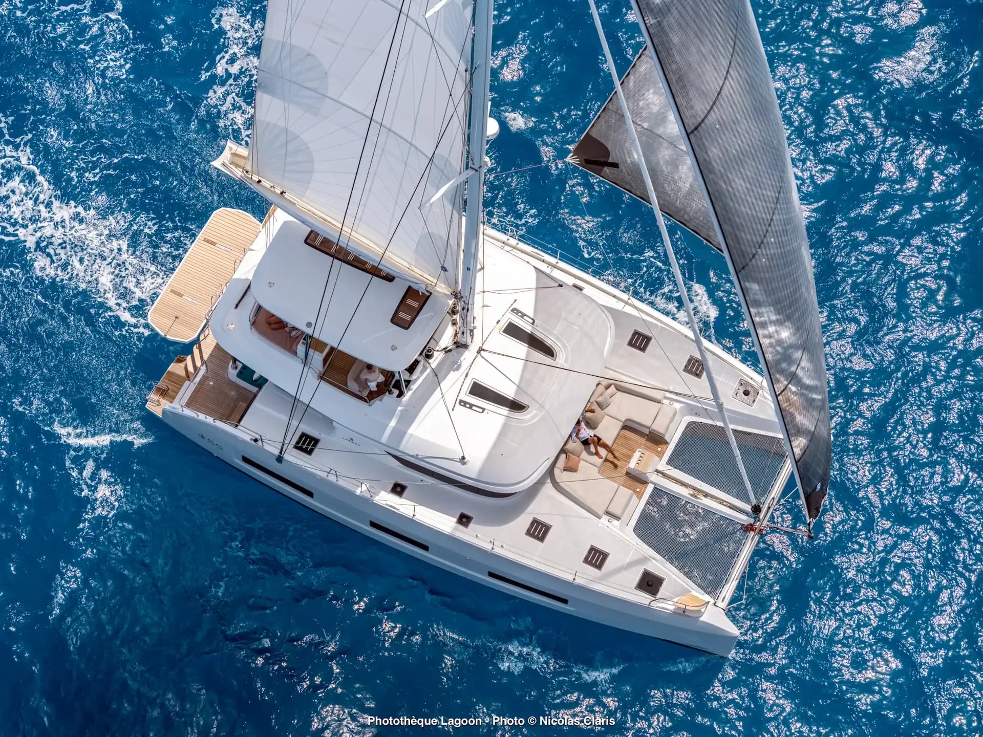 Lagoon 55 — image 6