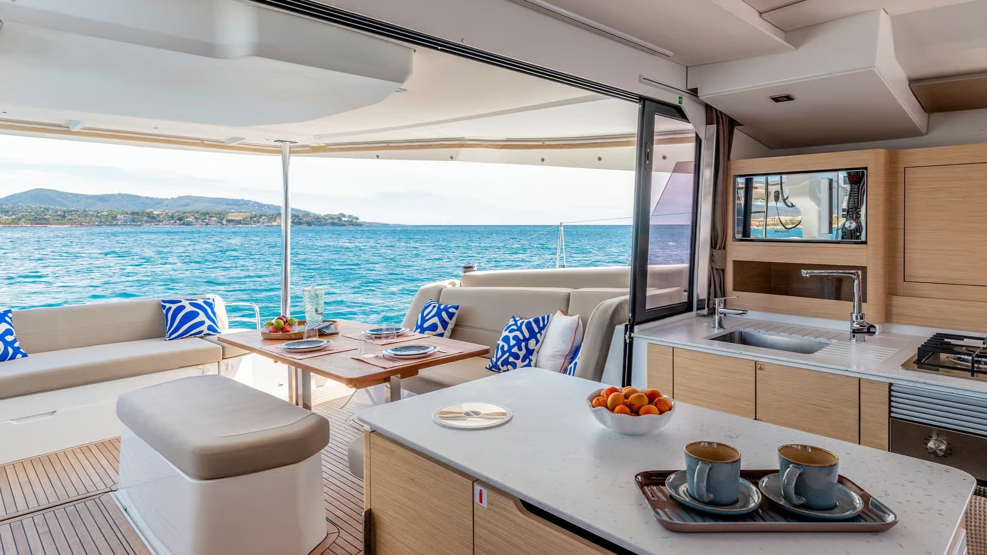 Fountaine Pajot 44 — image 1